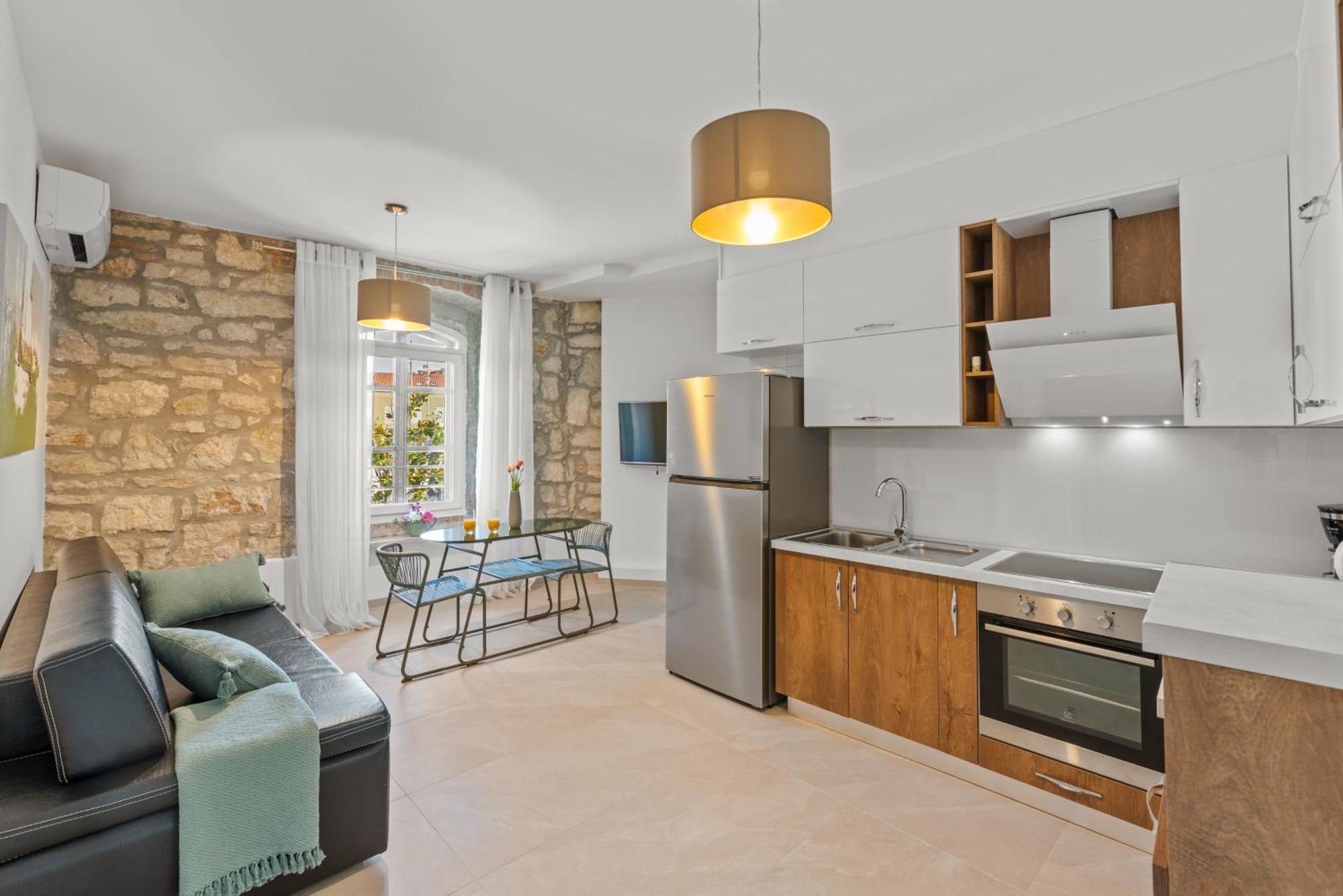 Angel'S Sunrise Apartment 포레치 외부 사진
